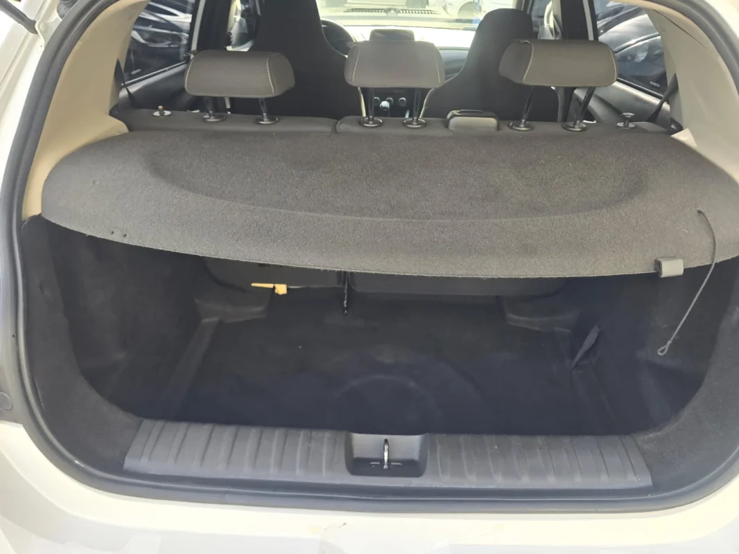 Onix Hatch LT2 1.0 Completo 2023 - Imagem 12