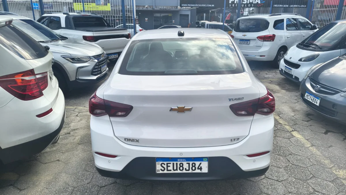ONIX SEDAN Plus LTZ 1.0 12V TURBO 2024 - Imagem 6