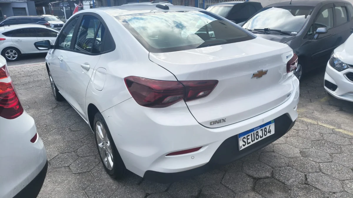 ONIX SEDAN Plus LTZ 1.0 12V TURBO 2024 - Imagem 3