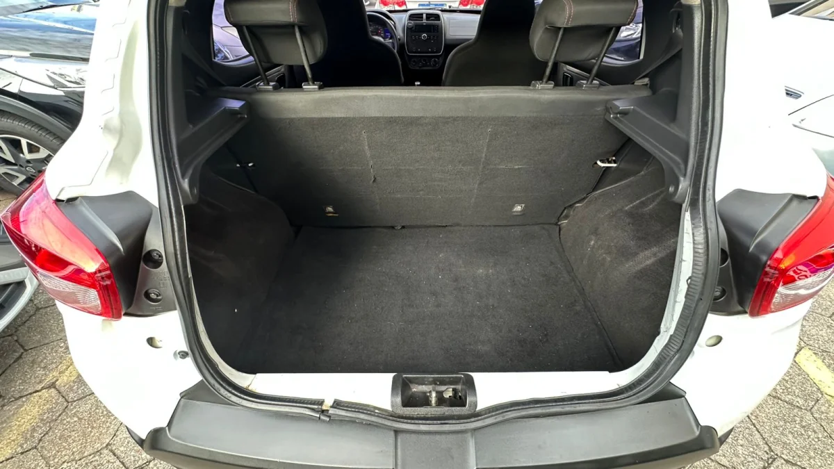 KWID Zen 1.0 Flex 12V 5p Mecânico 2018 - Imagem 11