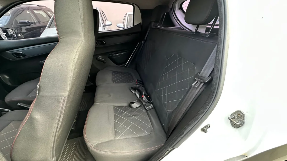 KWID Zen 1.0 Flex 12V 5p Mecânico 2018 - Imagem 13