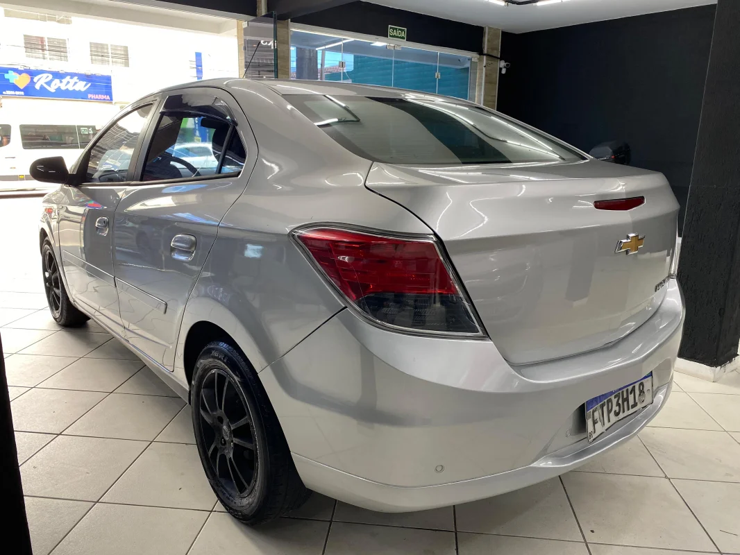 Prisma 1.4 LT Completo Manual 2015 - Imagem 6