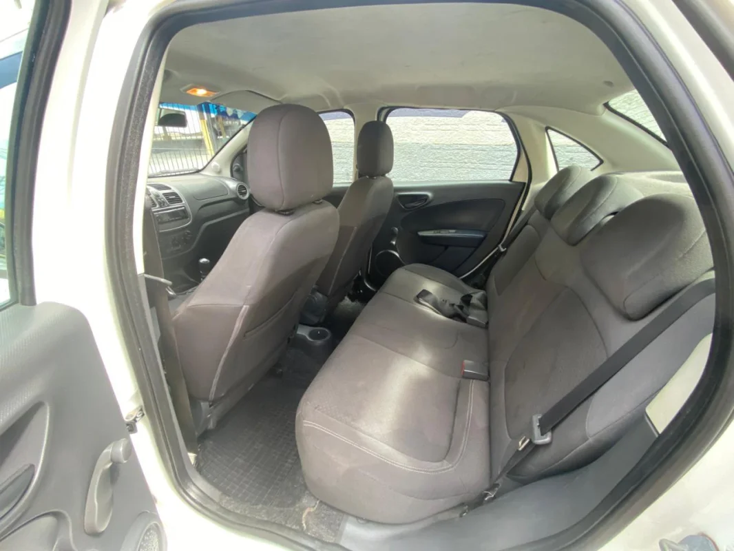 Grand Siena 1.4 Attractive completo manual GNV 2020 - Imagem 8