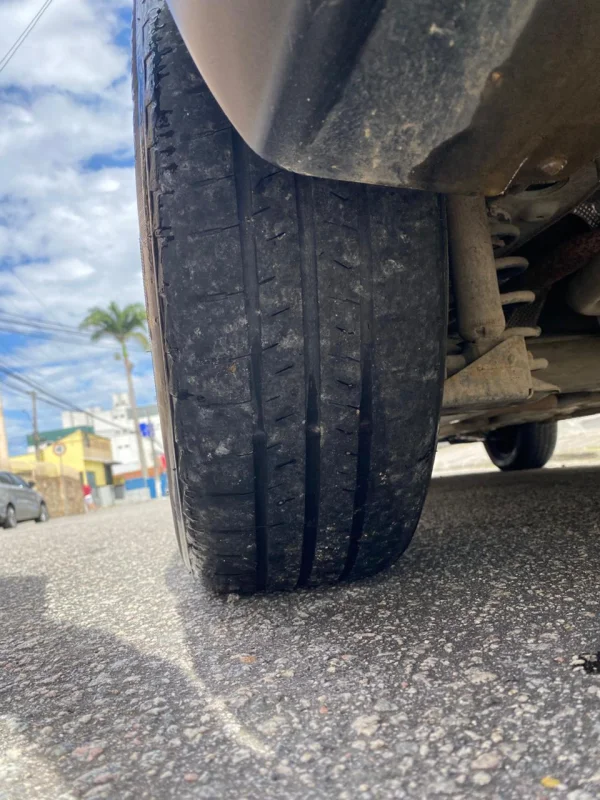 Grand Siena 1.4 Attractive completo manual GNV 2020 - Imagem 12