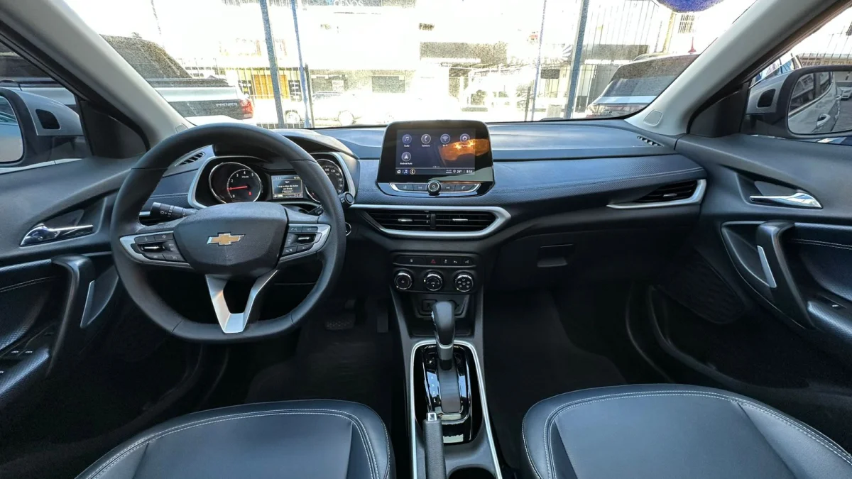 TRACKER Premier 1.2 Turbo 12V Flex Automática com TETO 2023 - Imagem 7