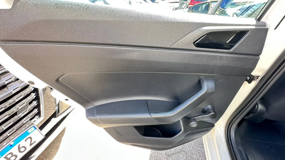 Polo Track 1.0 Flex 12V 5p Mecânico 2025 - Imagem 4