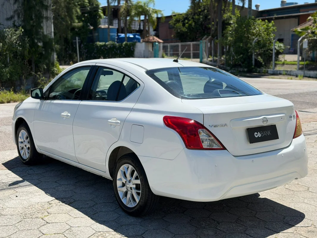 Versa SL 1.6 2016 c/ GNV Completo  - Imagem 3