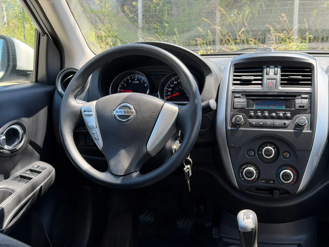 Versa SL 1.6 2016 c/ GNV Completo  - Imagem 8