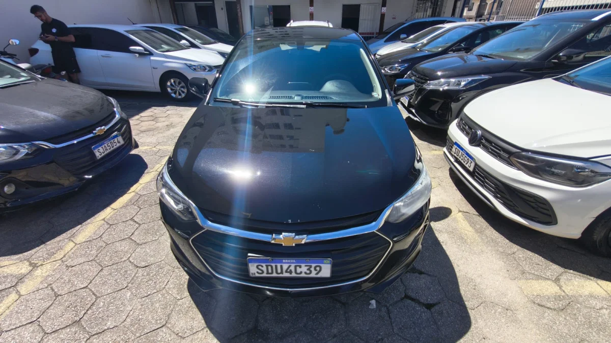 ONIX HATCH LT 1.0 12V flex 2023 - Imagem 2