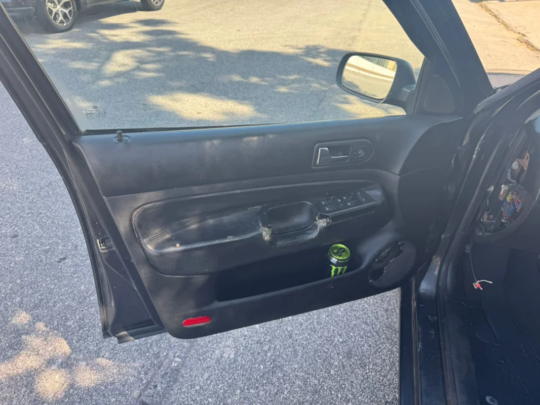 Golf 1.6 2001 Completo  - Imagem 8