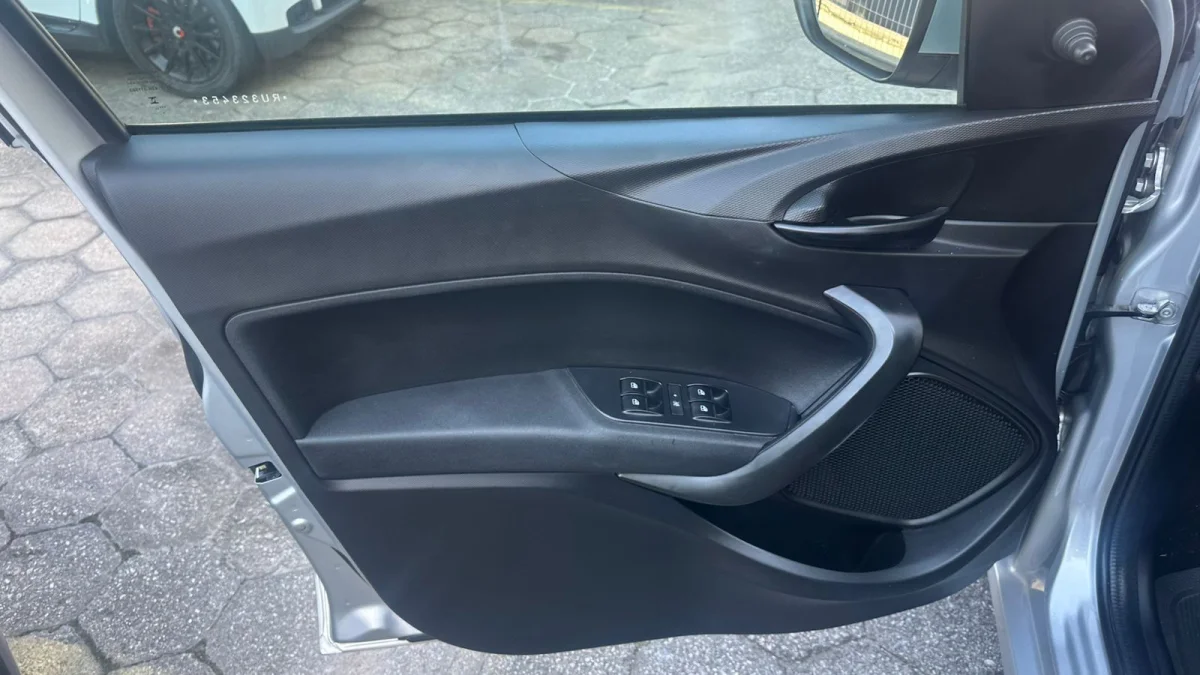 CRONOS DRIVE 1.0 6V Flex 2024 - Imagem 13