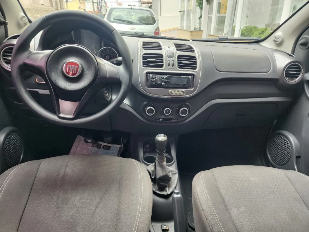 Grand Siena Attractive 1.4 Completo Manual GNV 2021 - Imagem 8