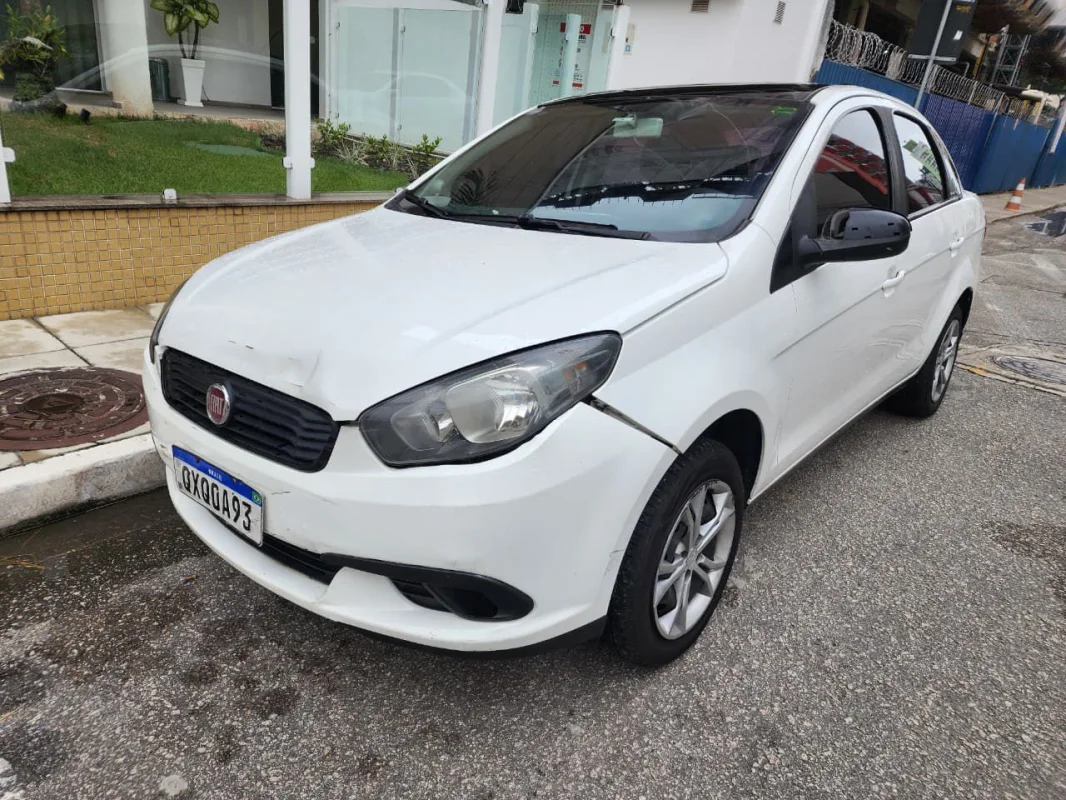 Grand Siena Attractive 1.4 Completo Manual GNV 2021 - Imagem 10