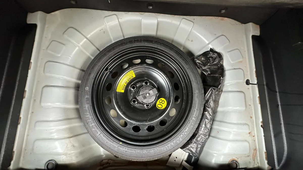 Tracker Premier 1.2 Turbo Aut com Teto solar 2024 - Imagem 12