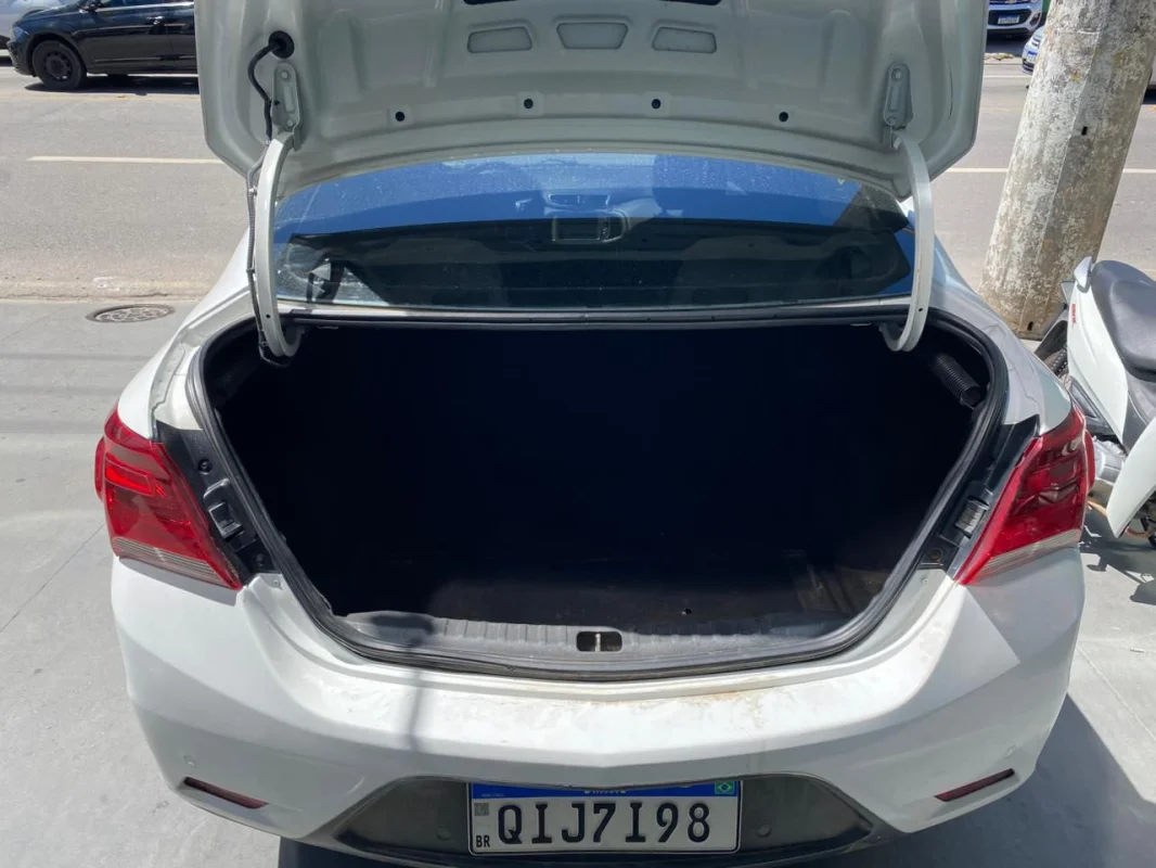 Prisma LTZ 1.4 completo AUTOMÁTICO 2018 - Imagem 11