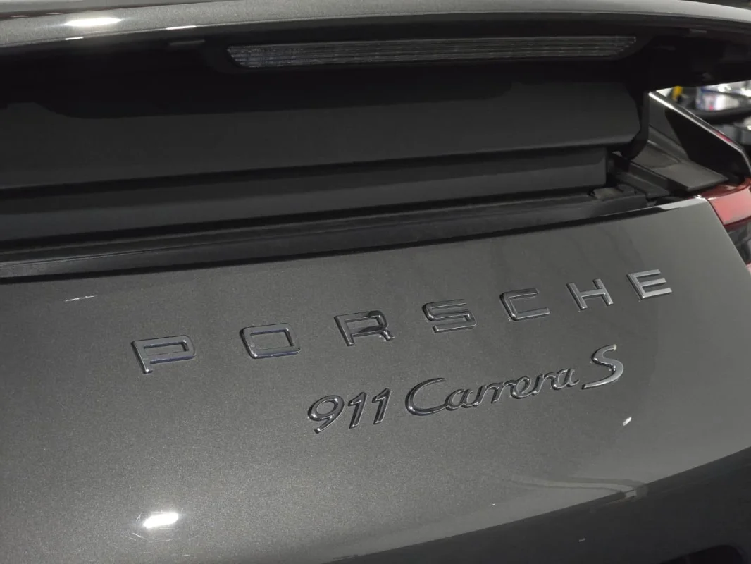 Porsche 911 Carrera S 2018 - Imagem 13