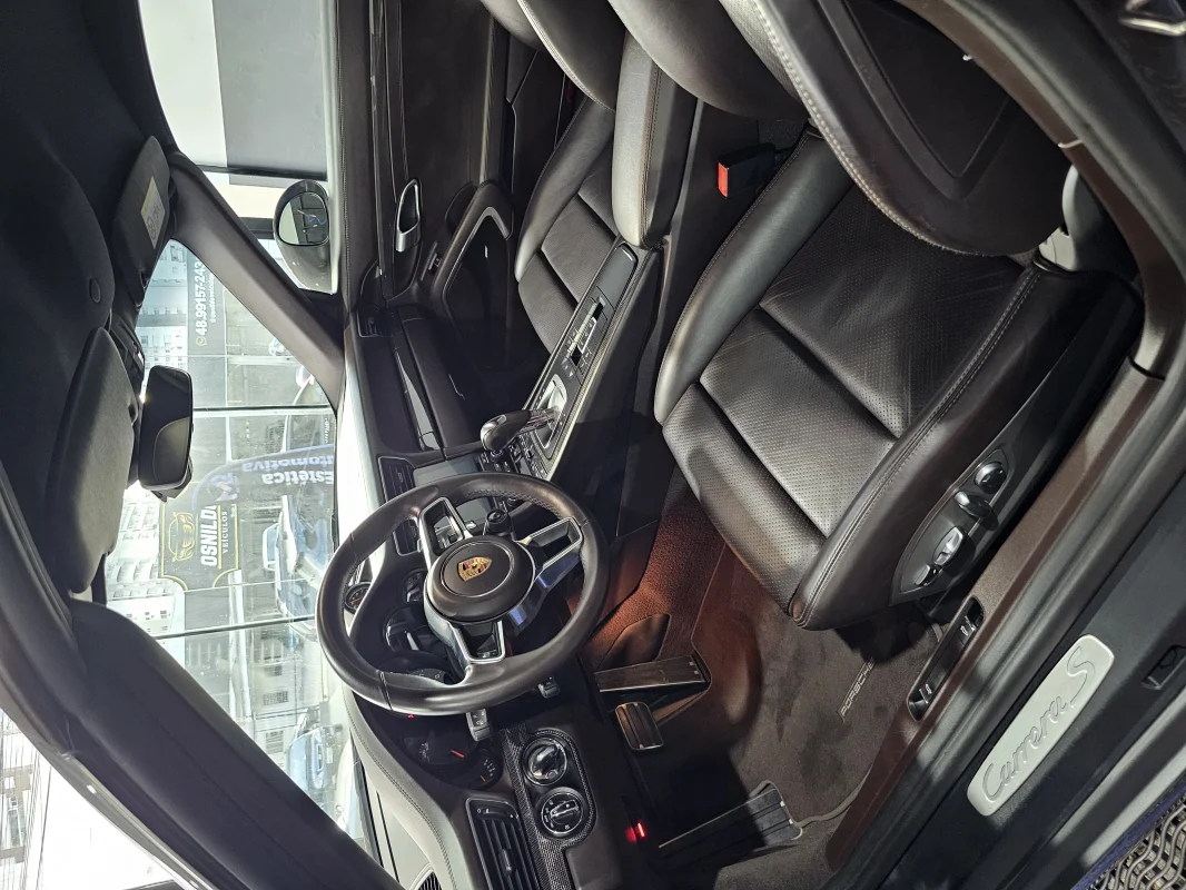 Porsche 911 Carrera S 2018 - Imagem 18