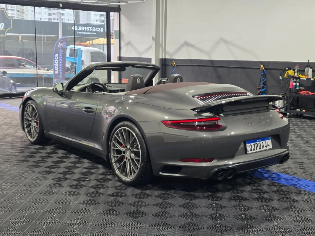 Porsche 911 Carrera S 2018 - Imagem 9