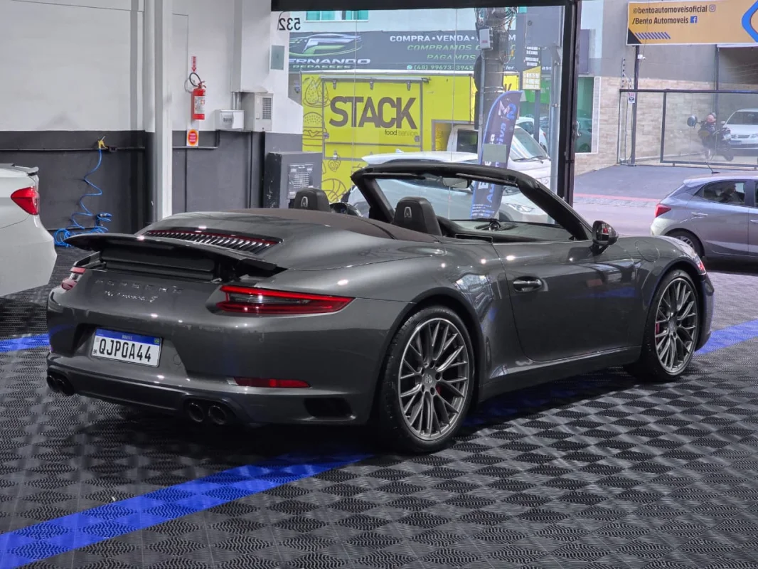 Porsche 911 Carrera S 2018 - Imagem 8