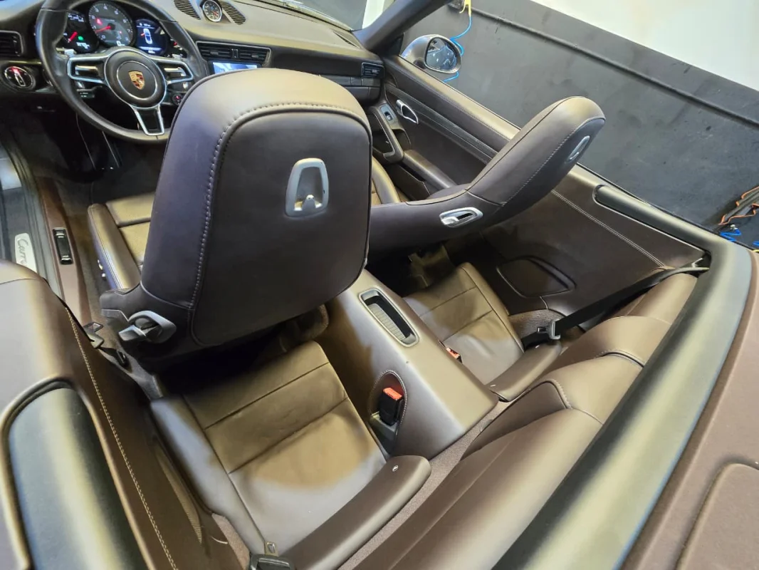 Porsche 911 Carrera S 2018 - Imagem 27