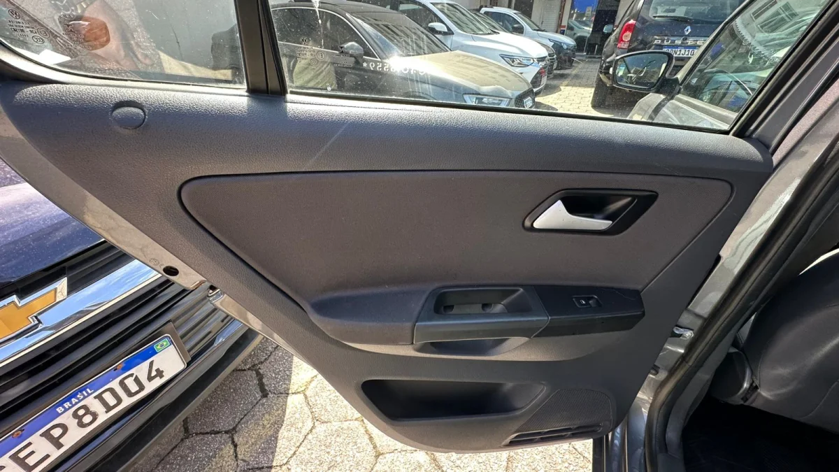 Fox Comfortline I Motion 1.6 Flex 8V 5p 2016 - Imagem 13