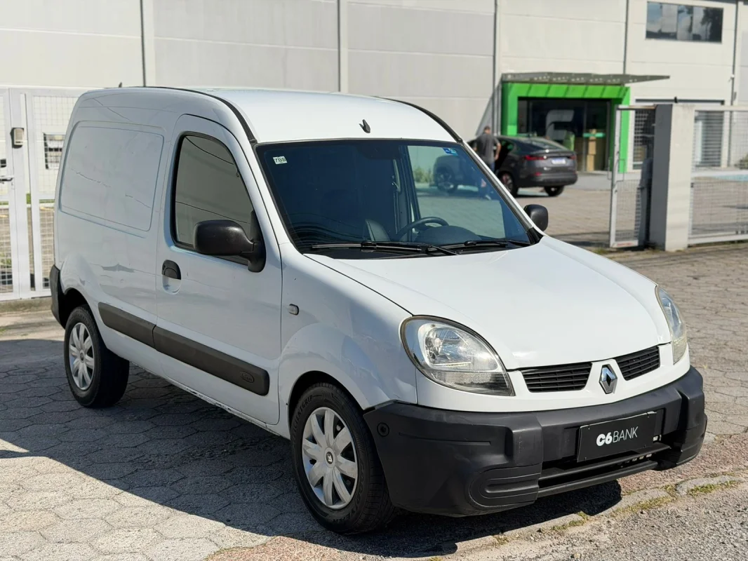 Kangoo 1.6 2013 C/ direção hidráulica 