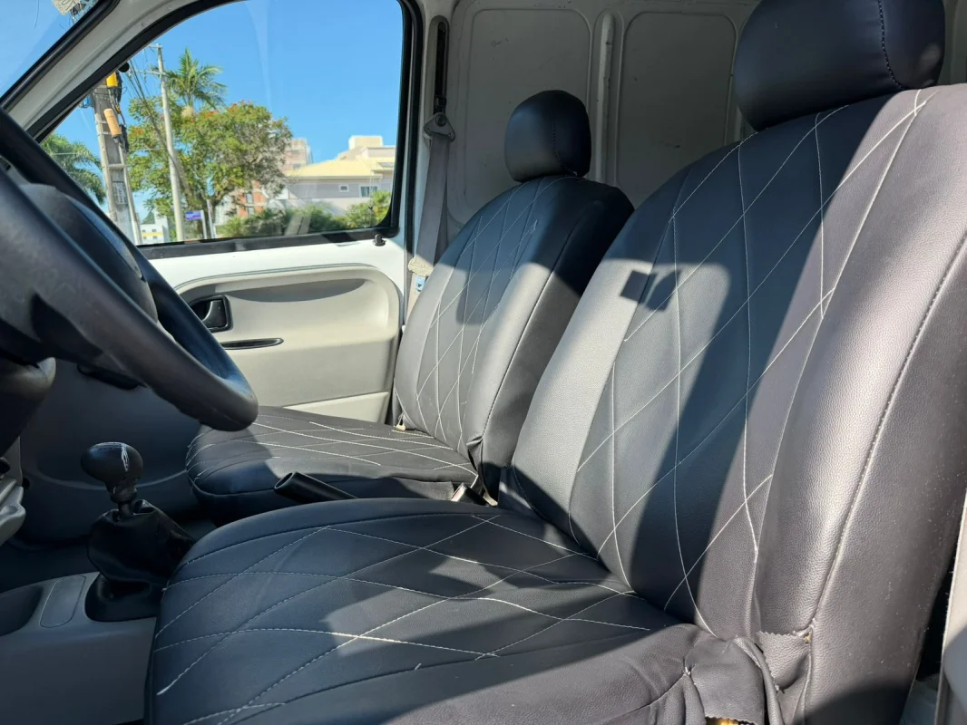 Kangoo 1.6 2013 C/ direção hidráulica  - Imagem 7