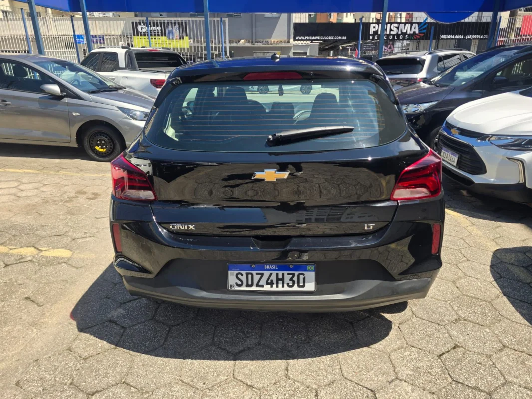 ONIX HATCH LT 1.0 12V flex 2023 - Imagem 11