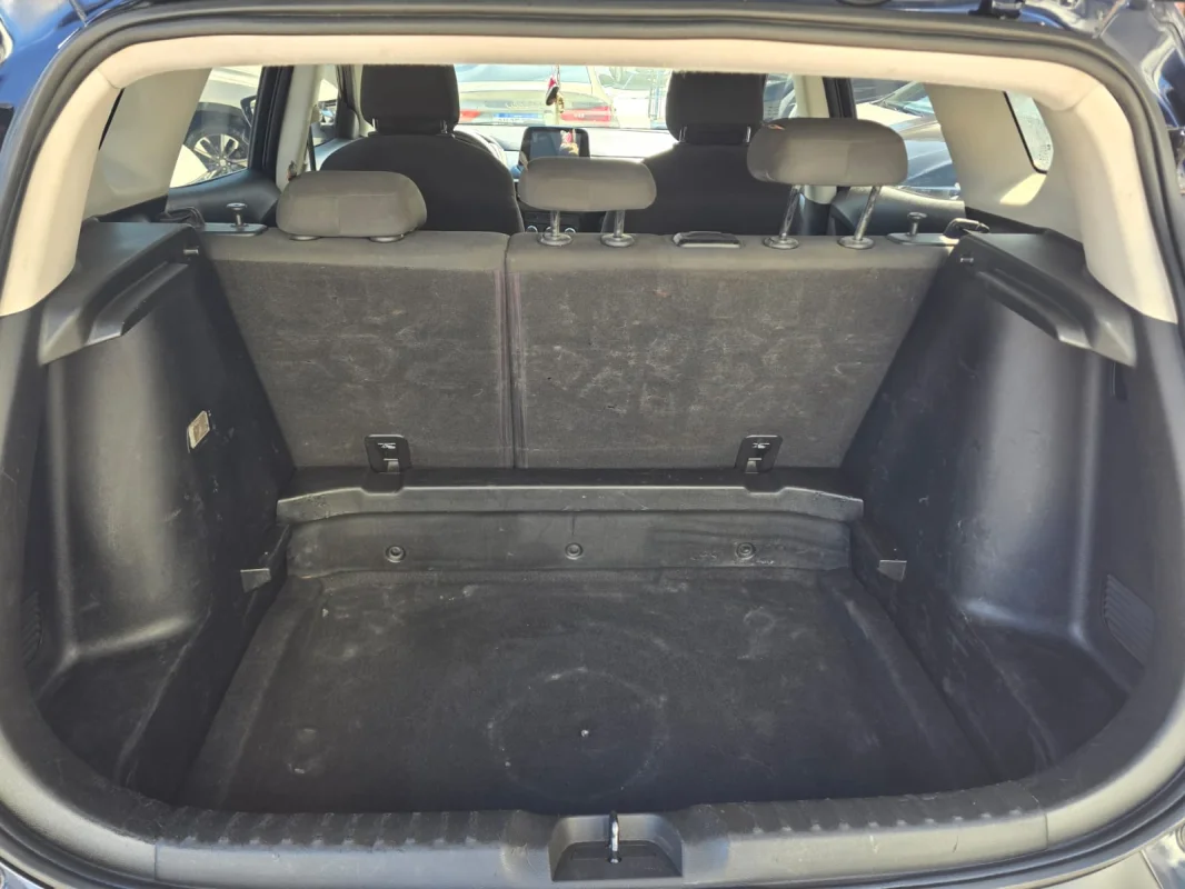 Tracker 1.0 Turbo Aut. 2023 - Imagem 13