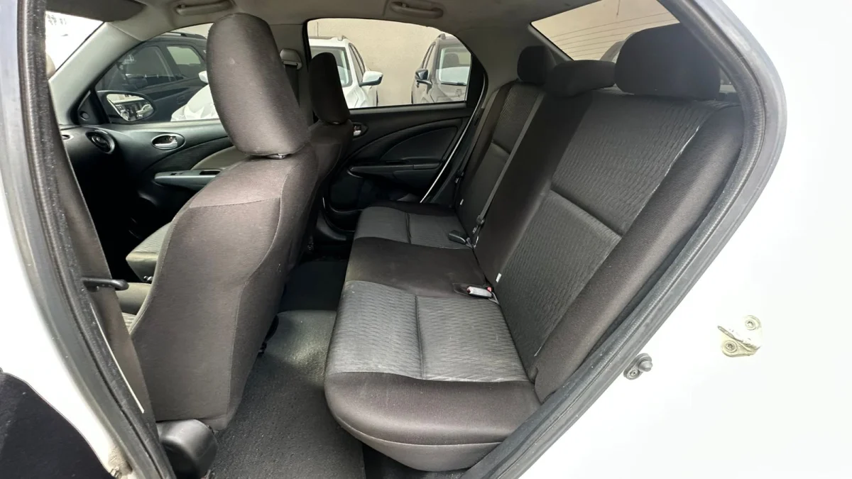 Etios X sedan 1.5 mec 2020 GNV - Imagem 4