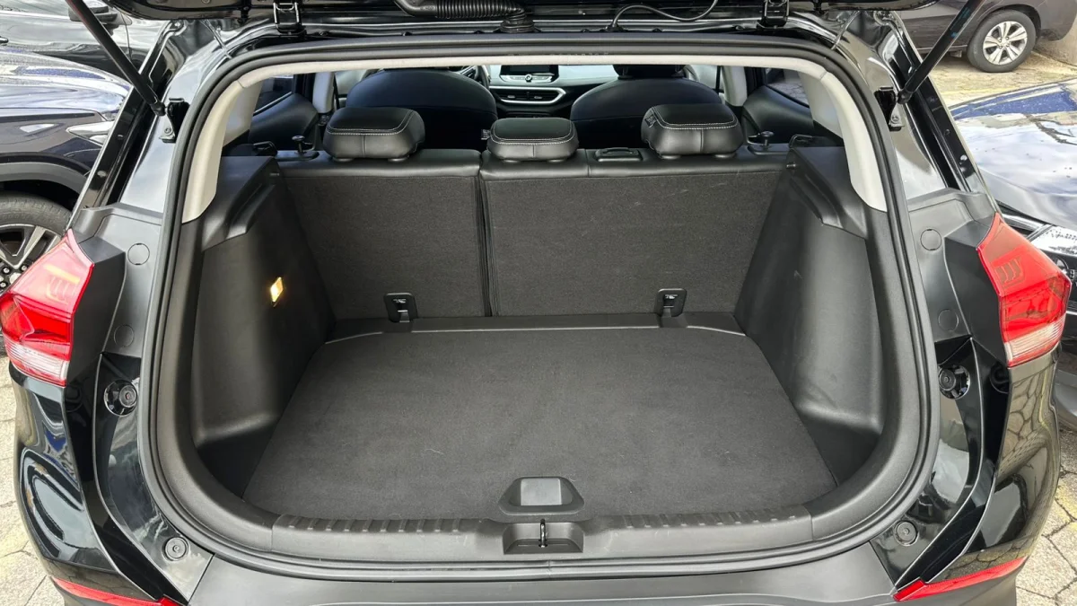 TRACKER Premier 1.2 Turbo 12V Flex Automática 2024 - Imagem 17