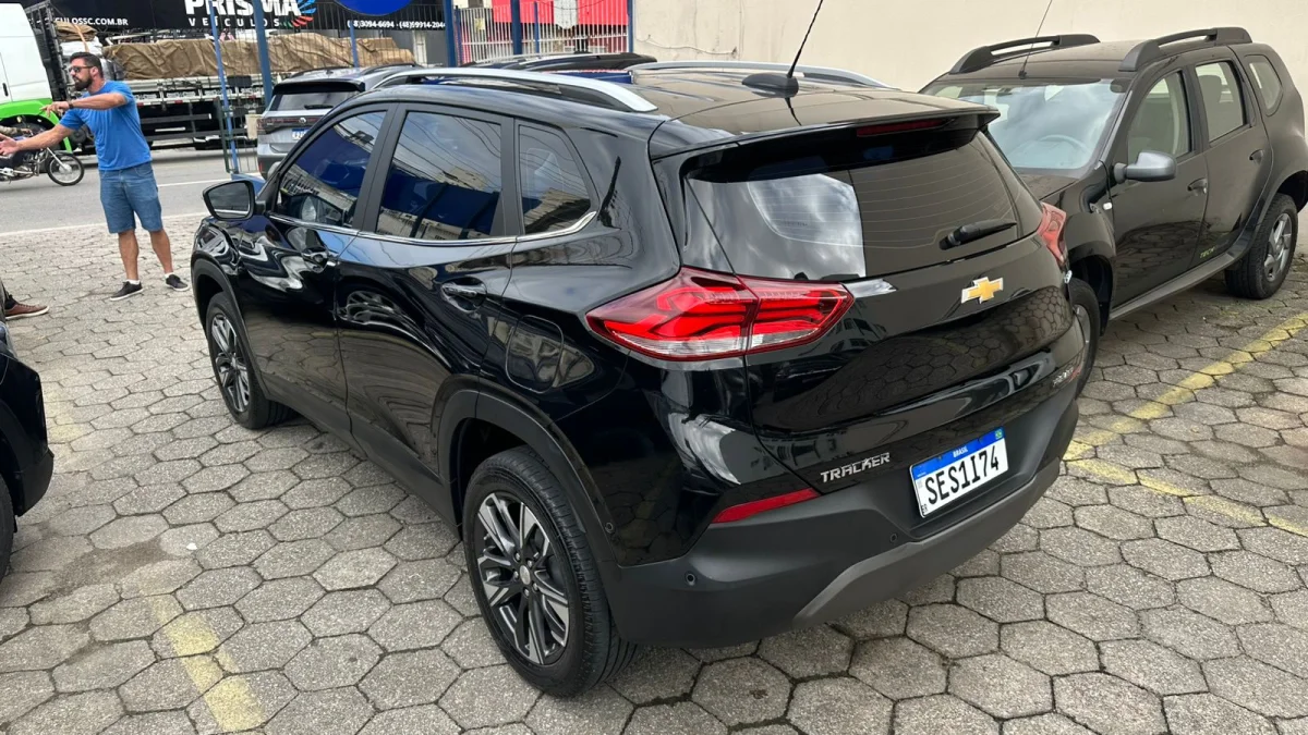 TRACKER Premier 1.2 Turbo 12V Flex Automática 2024 - Imagem 18