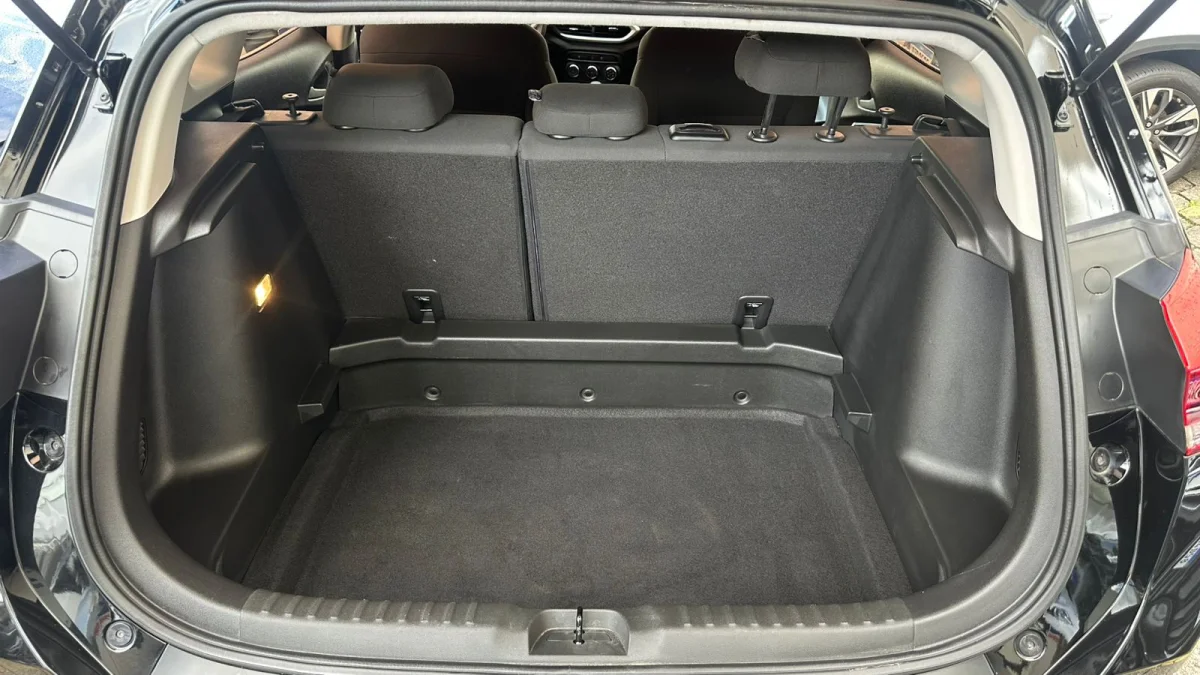 TRACKER 1.0 Turbo 12V Flex Automático 2023 - Imagem 11