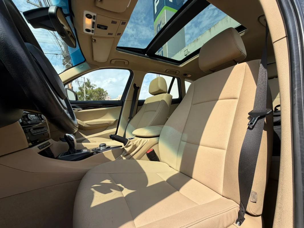 X1 Sdrive 2.0 Turbo 2014 C/ teto solar panorâmico - Imagem 9
