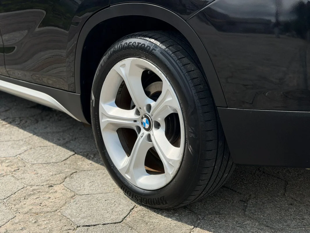 X1 Sdrive 2.0 Turbo 2014 C/ teto solar panorâmico - Imagem 12