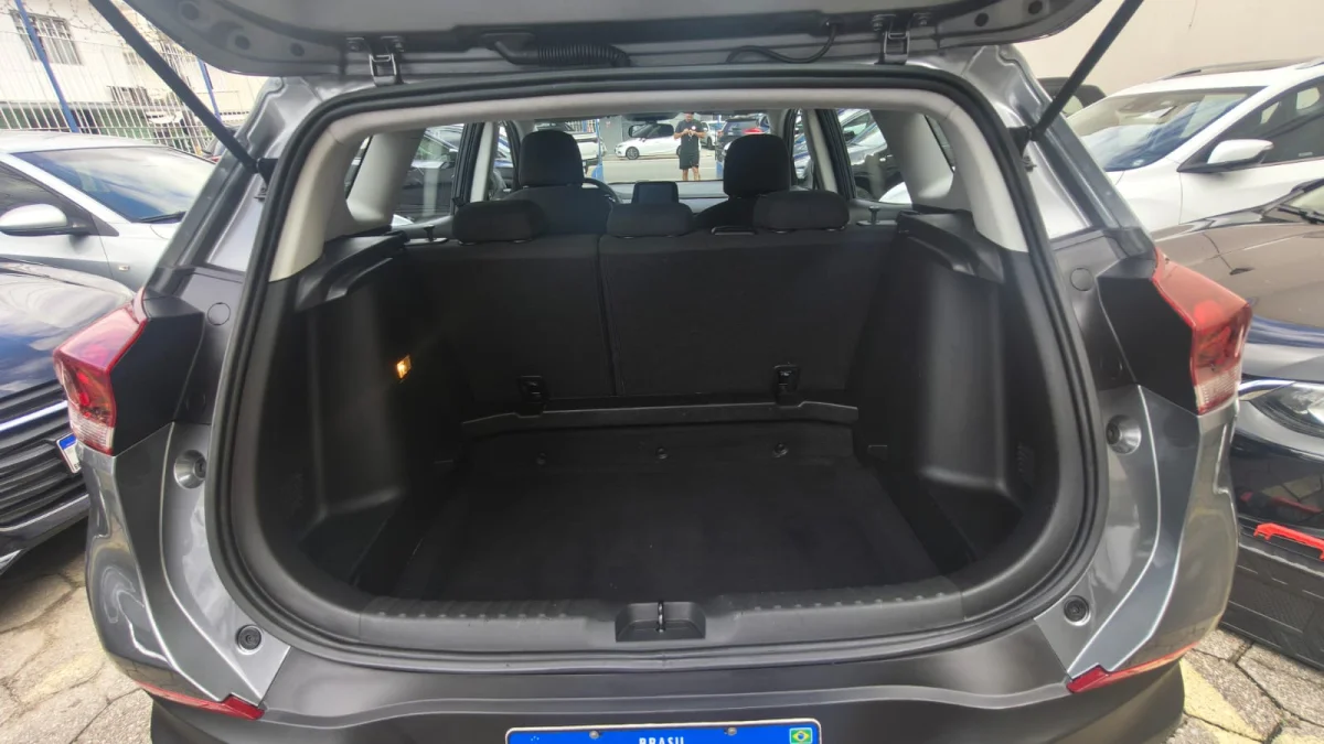 TRACKER 1.0 Turbo 12V Flex Automático 2023 - Imagem 11