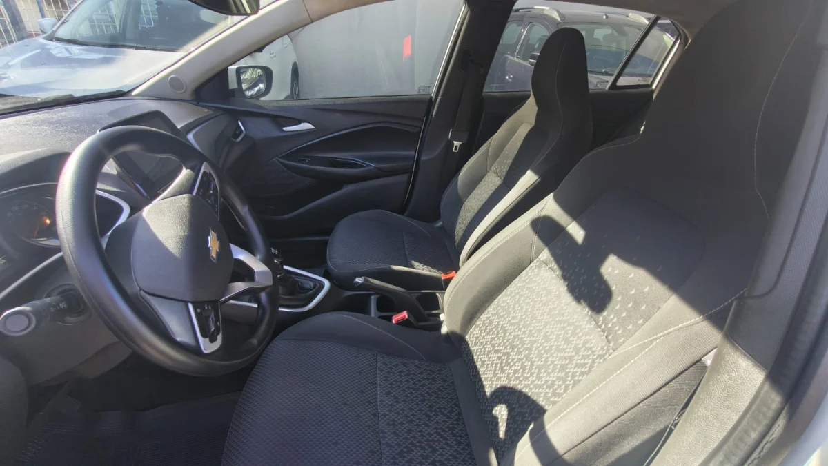 Onix 1.0 LT1 Mec Completo 2021 - Imagem 8