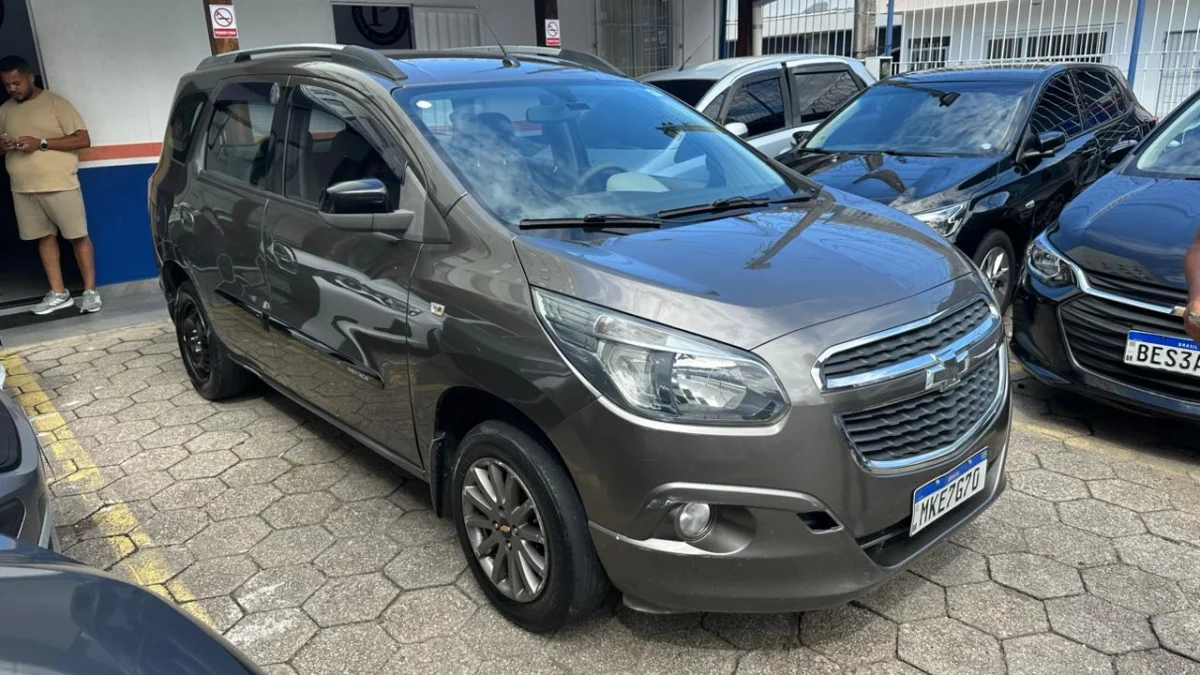 SPIN LT 1.8 8V Econo.Flex 5p Mecânica 2014