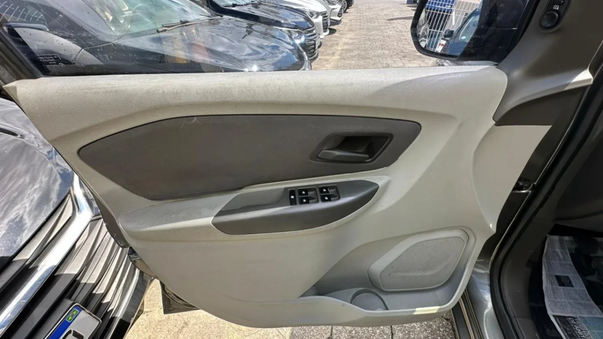 SPIN LT 1.8 8V Econo.Flex 5p Mecânica 2014 - Imagem 12