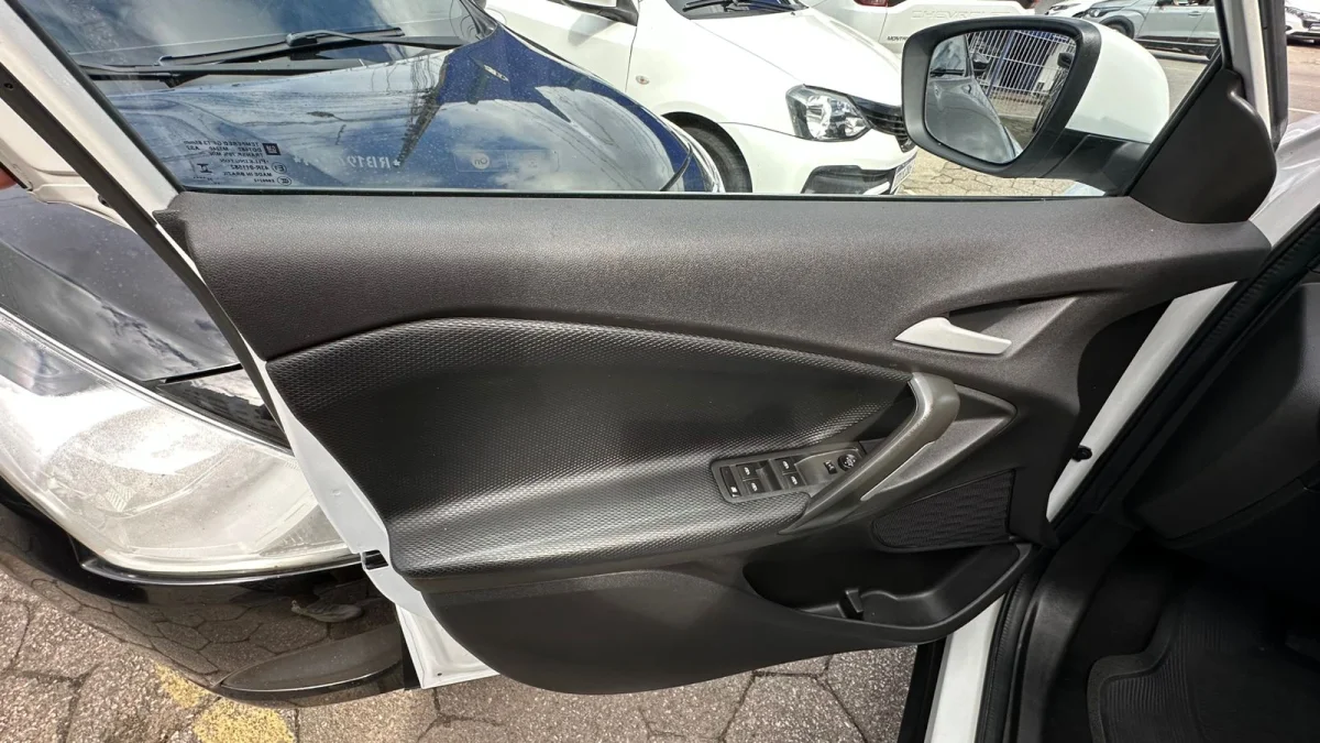 TRACKER LT 1.0 TURBO 12V FLEX 2024 - Imagem 11